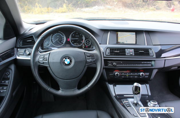 Interior do BMW serie 5