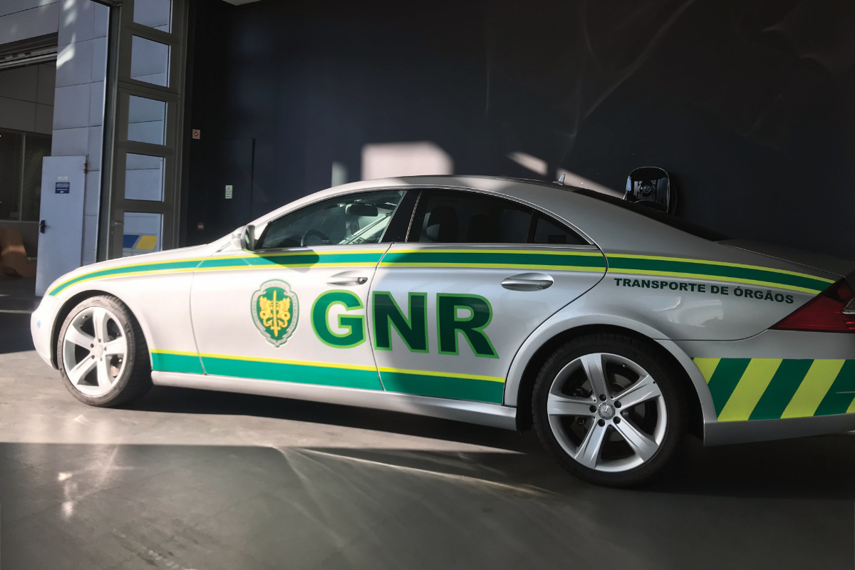 Mercedes-Benz CLS 350 CDI o carro salva vidas da GNR