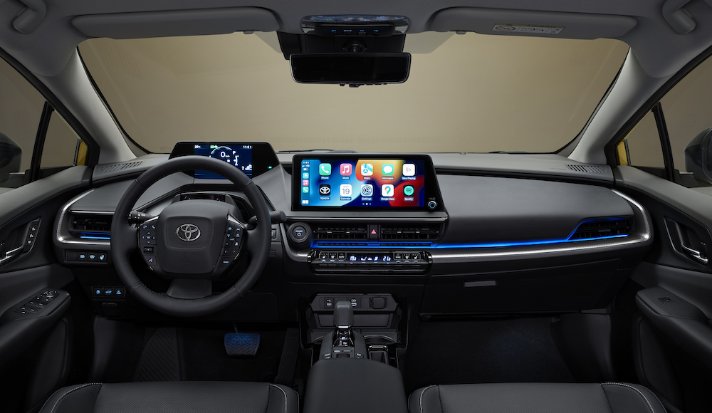 Toyota Prius hibrido plug-in interior