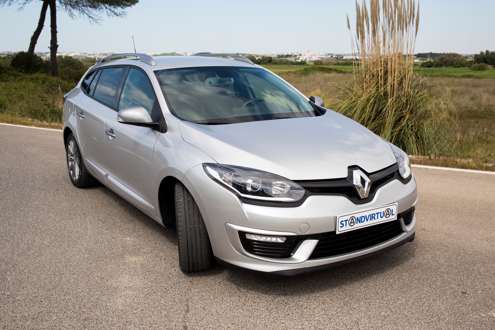 renault megane sport tourer