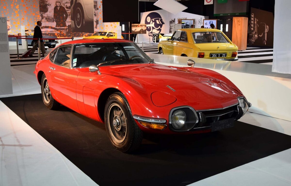 Toyota 2000 GT