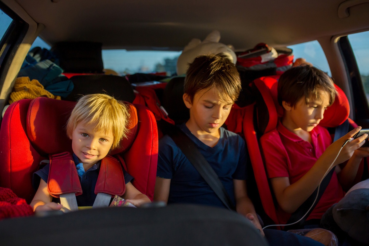 8 dicas para manter as crianças entretidas no carro