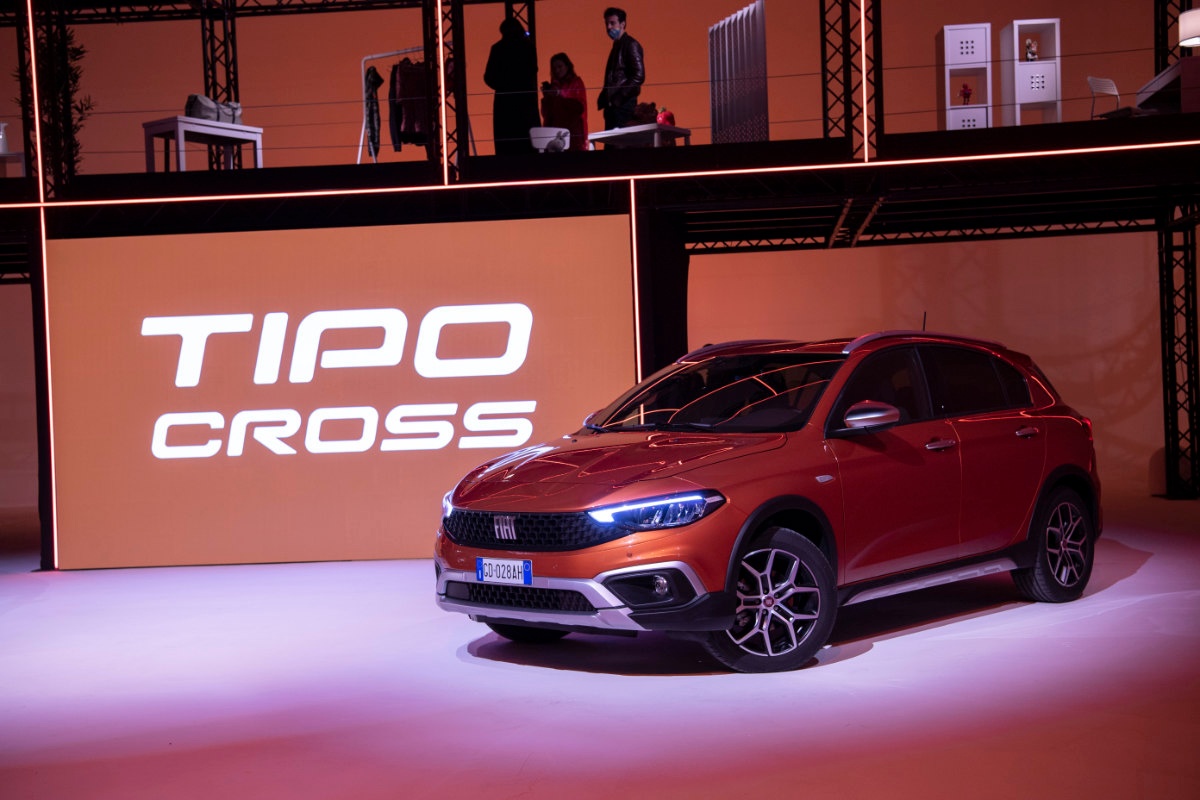 Fiat Tipo Cross Wagon 2022