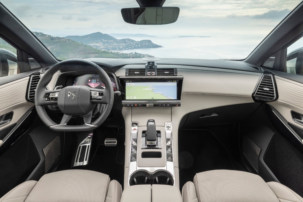 DS 7 interior