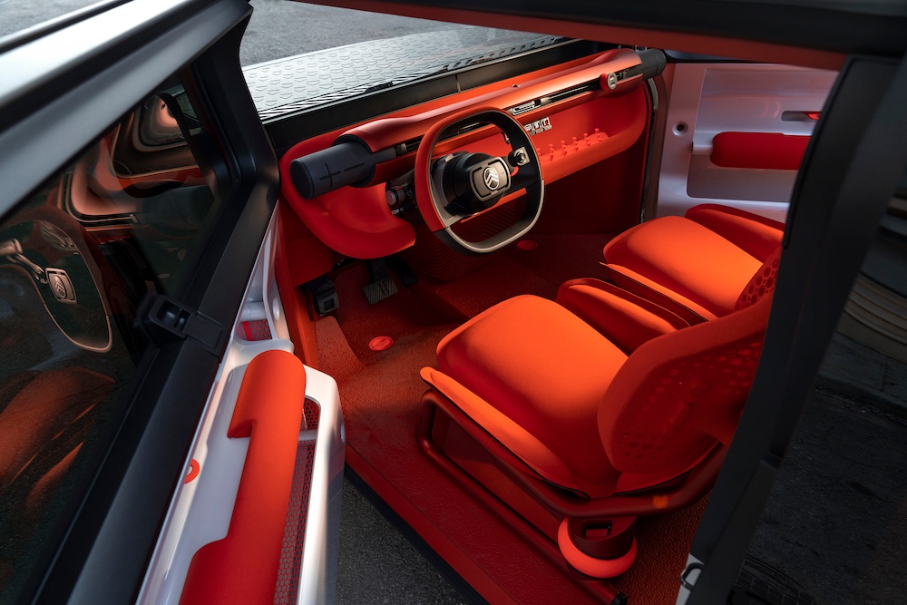 Citroen Oli volante
