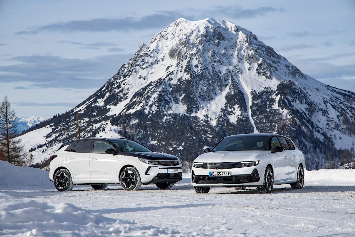 Opel Astra e Grandland GSe