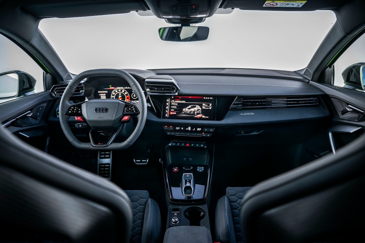 Novo Audi RS3 interior