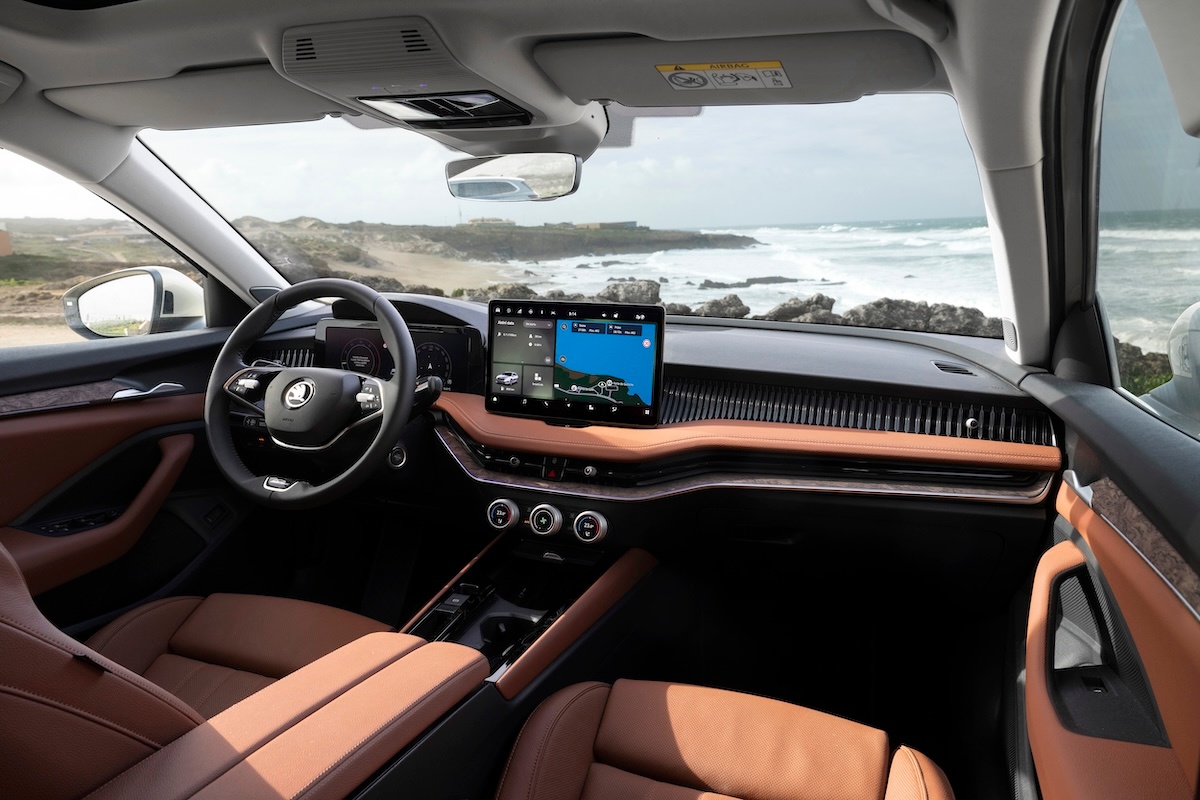 Novo Skoda Superb interior