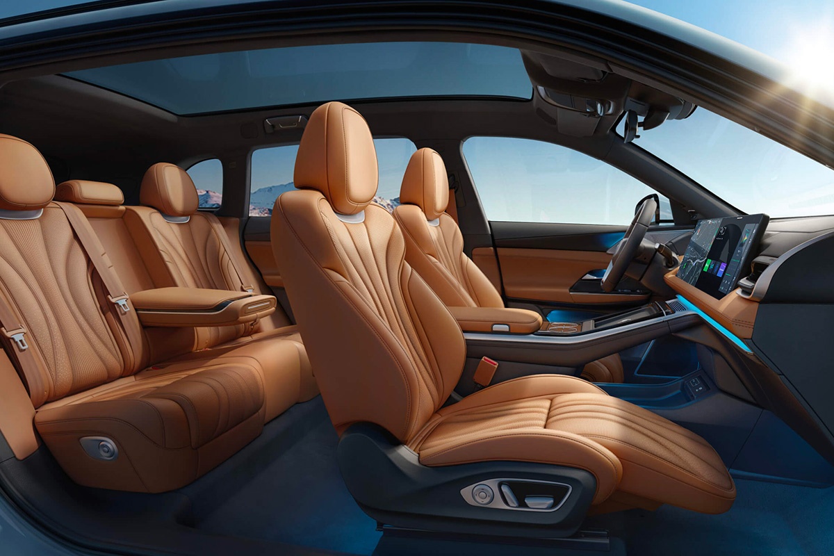 Xpeng G9 interior frente
