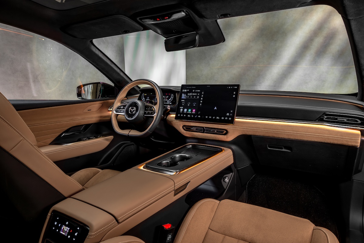 Mazda6e interior