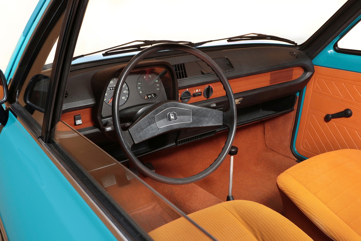 Volkswagen Polo interior