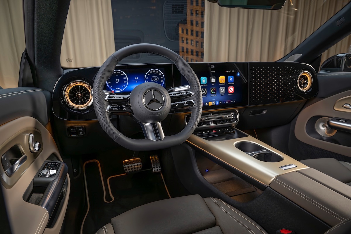 Novo Mercedes CLA interior