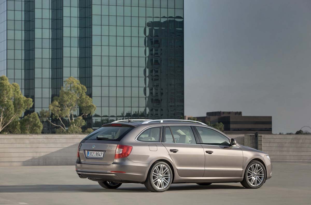 ŠKODA SUPERB COMBI