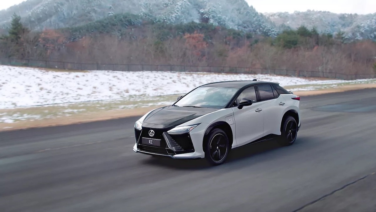 Lexus RZ