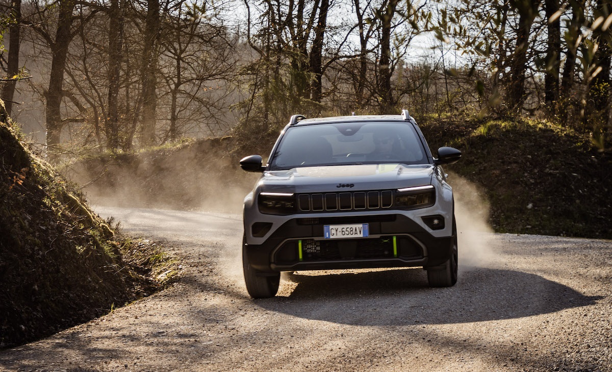 Jeep Avenger 4xe modos condução