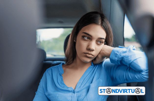 cinetose mulher com ma disposicao no carro