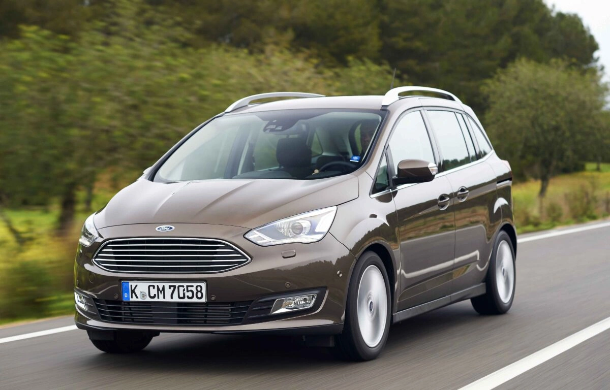 Ford Grand C-MAX carro 7 lugares Standvirtual