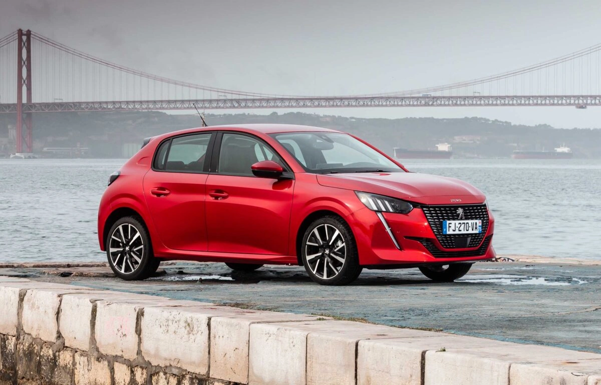 Peugeot 208 elétrico usado Standvirtual