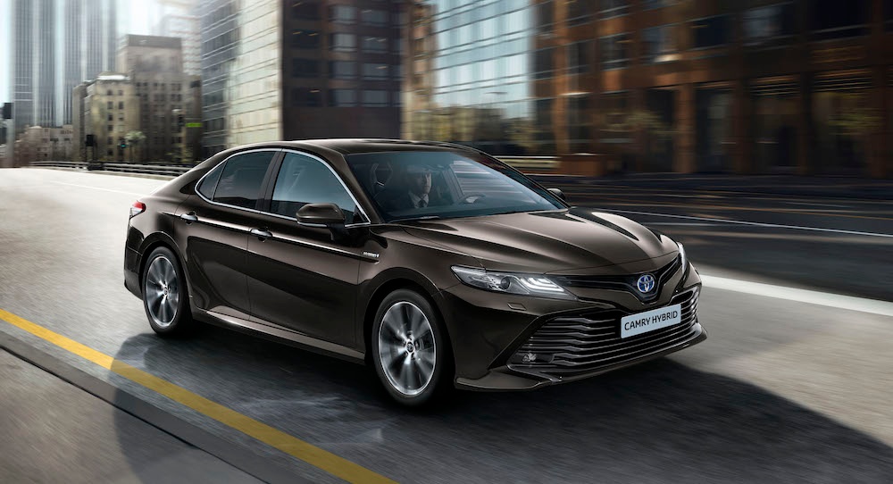 Toyota Camry carro híbrido usado