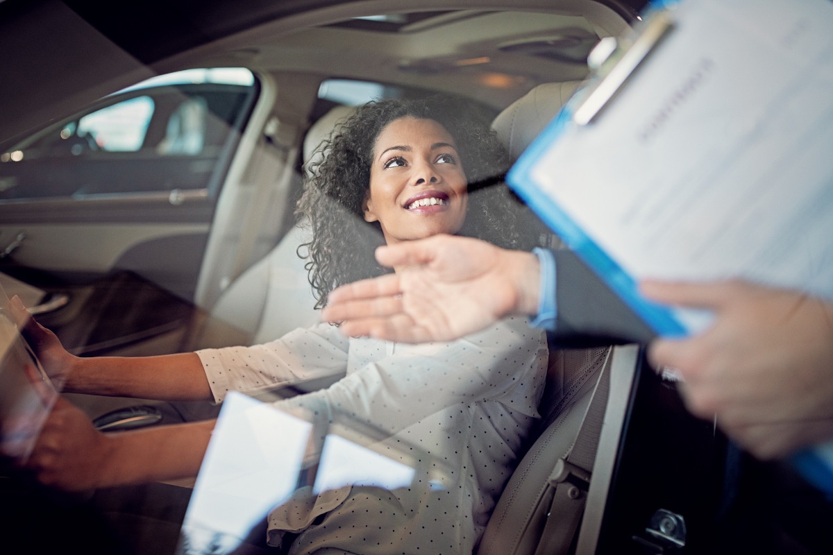 comprar carro elétrico usado bom ou mau negocio