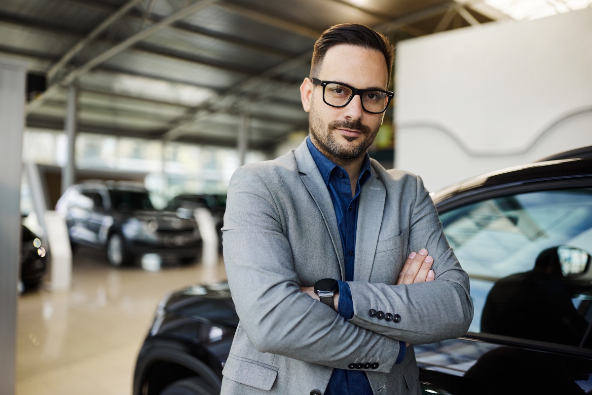 Criar um plano de negocios stand automóveis
