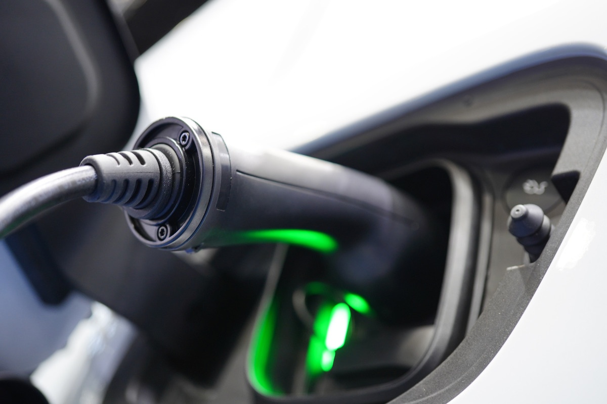 Diferença postos de carregamento rápido e normais