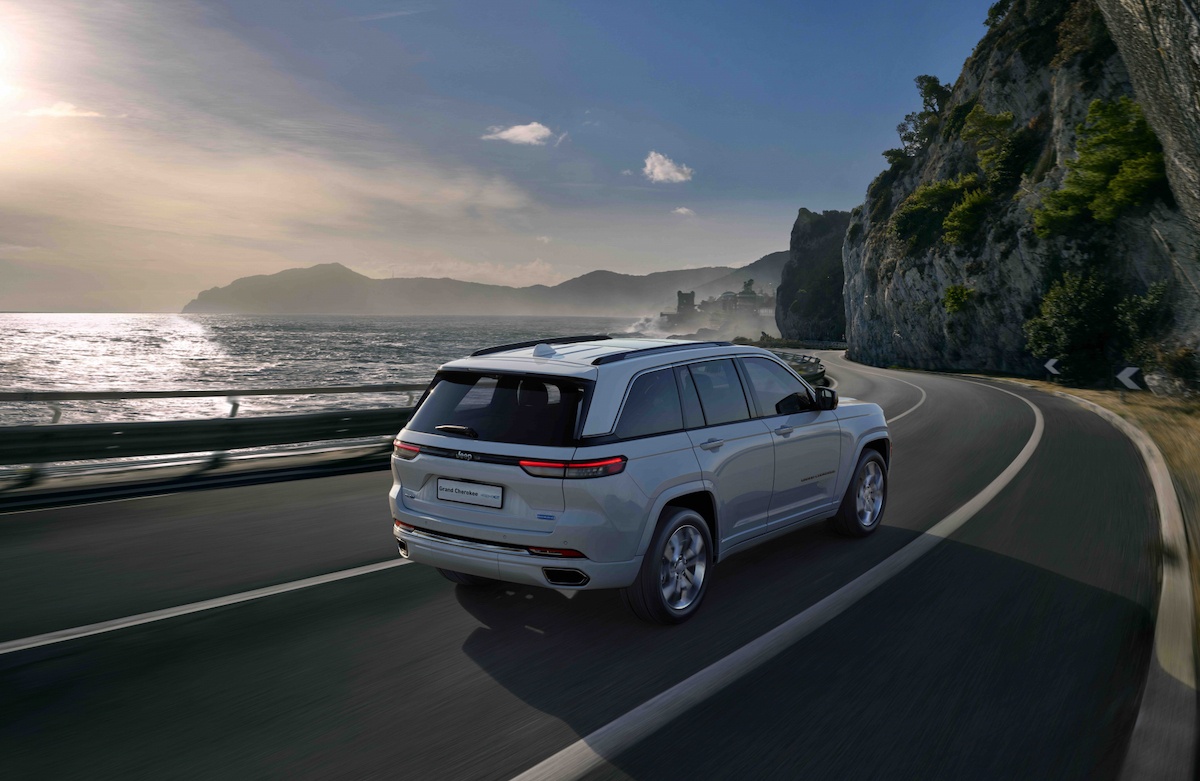 Jeep Grand Cherokee 4xe tras