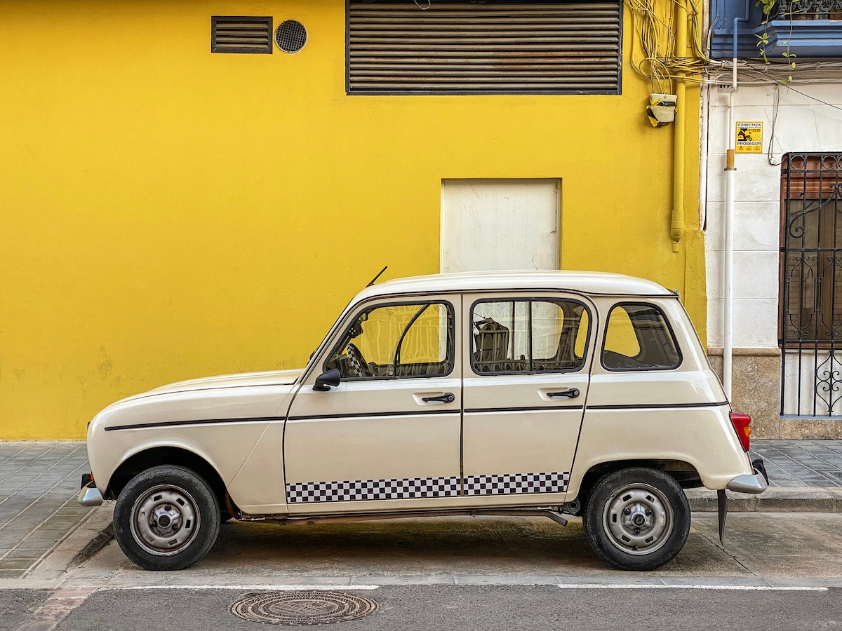 Renault 4L mais de 30 anos de serviço
