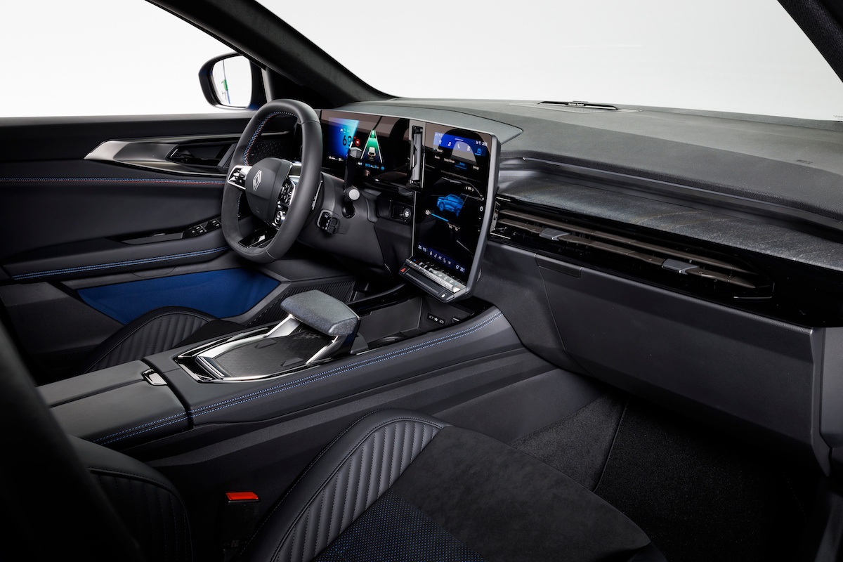 renault rafale cockpit