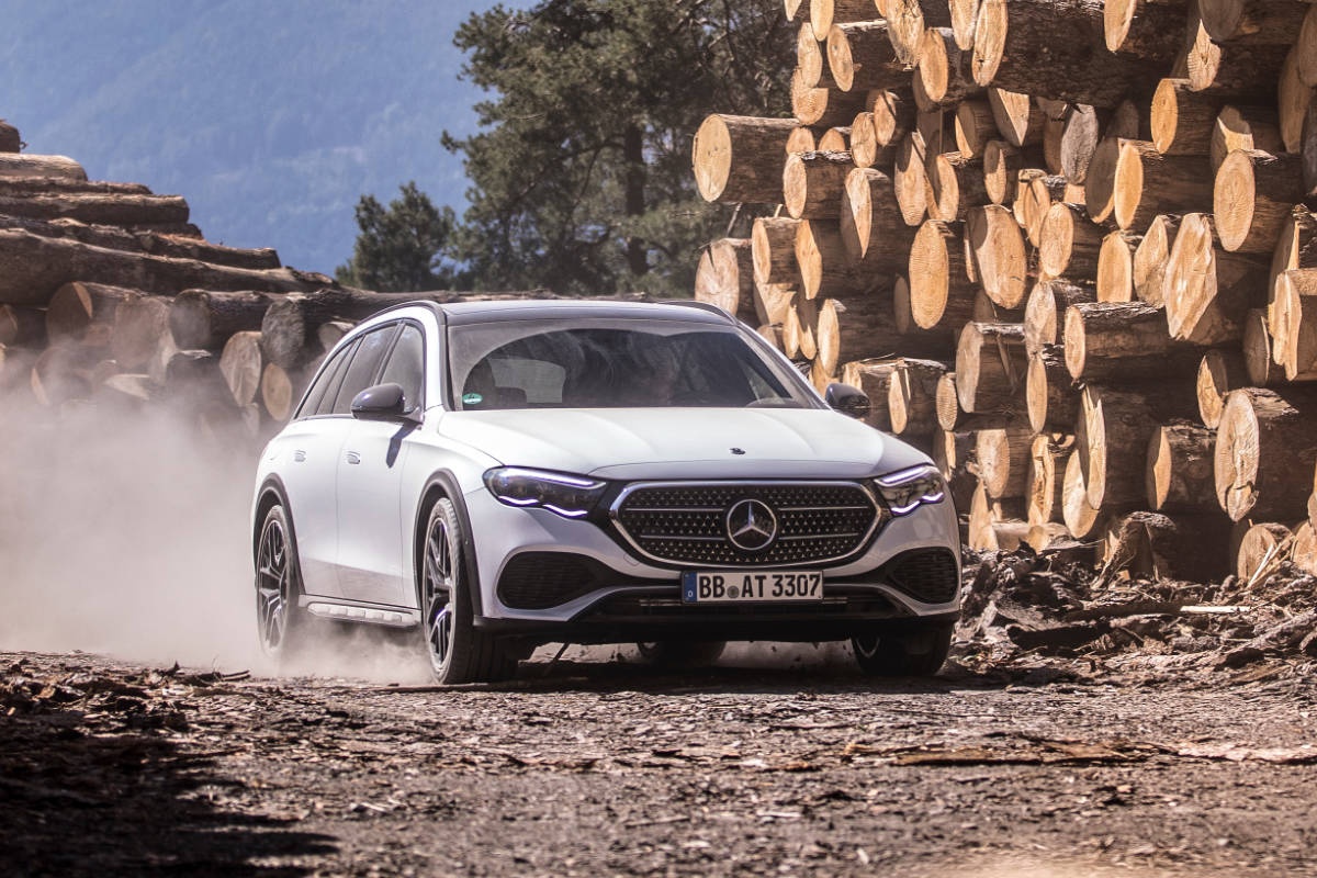 Novo Mercedes classe E All-terrain Standvirtual