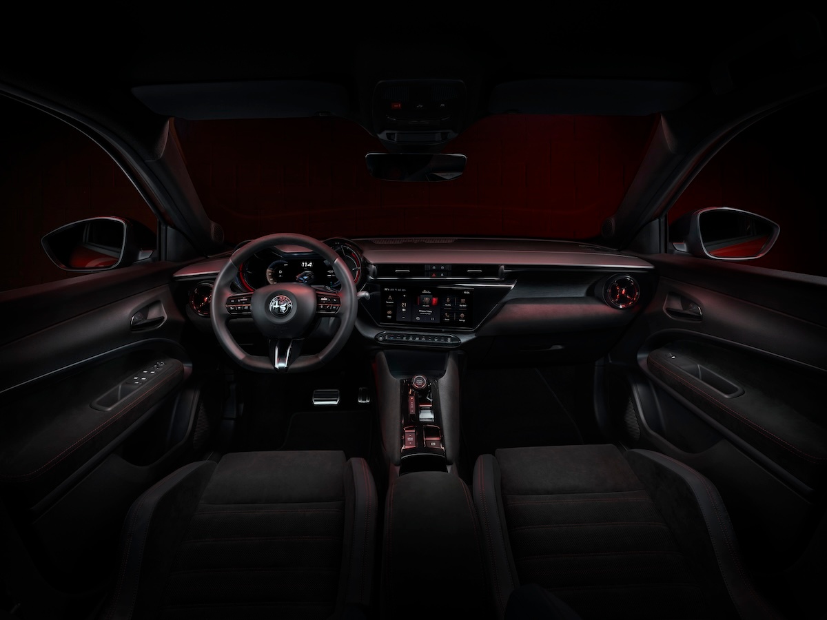 Alfa Romeo Milano habitáculo