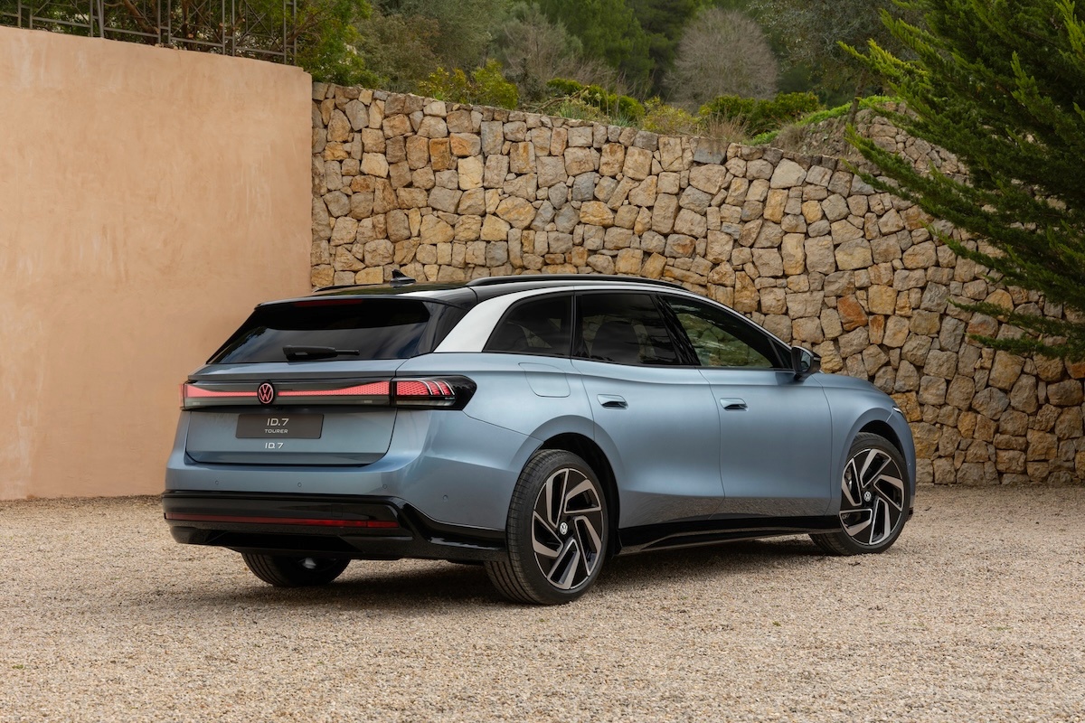 Nova Volkswagen ID.7 Tourer traseira