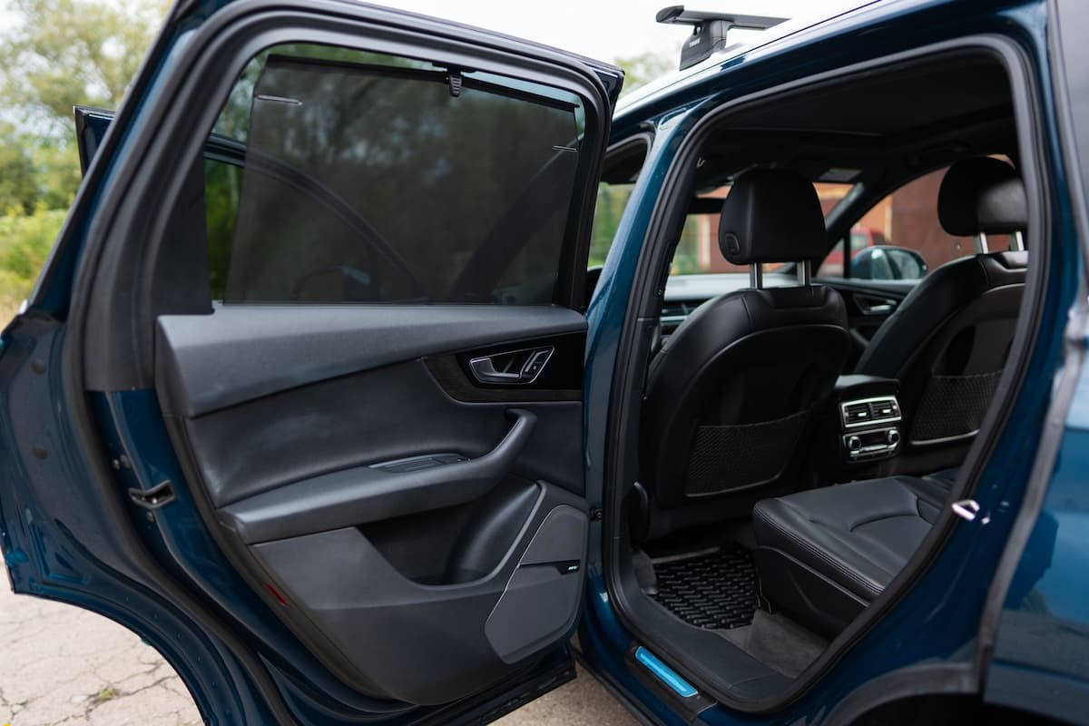 Ventilar carro para ficar a cheirar a novo