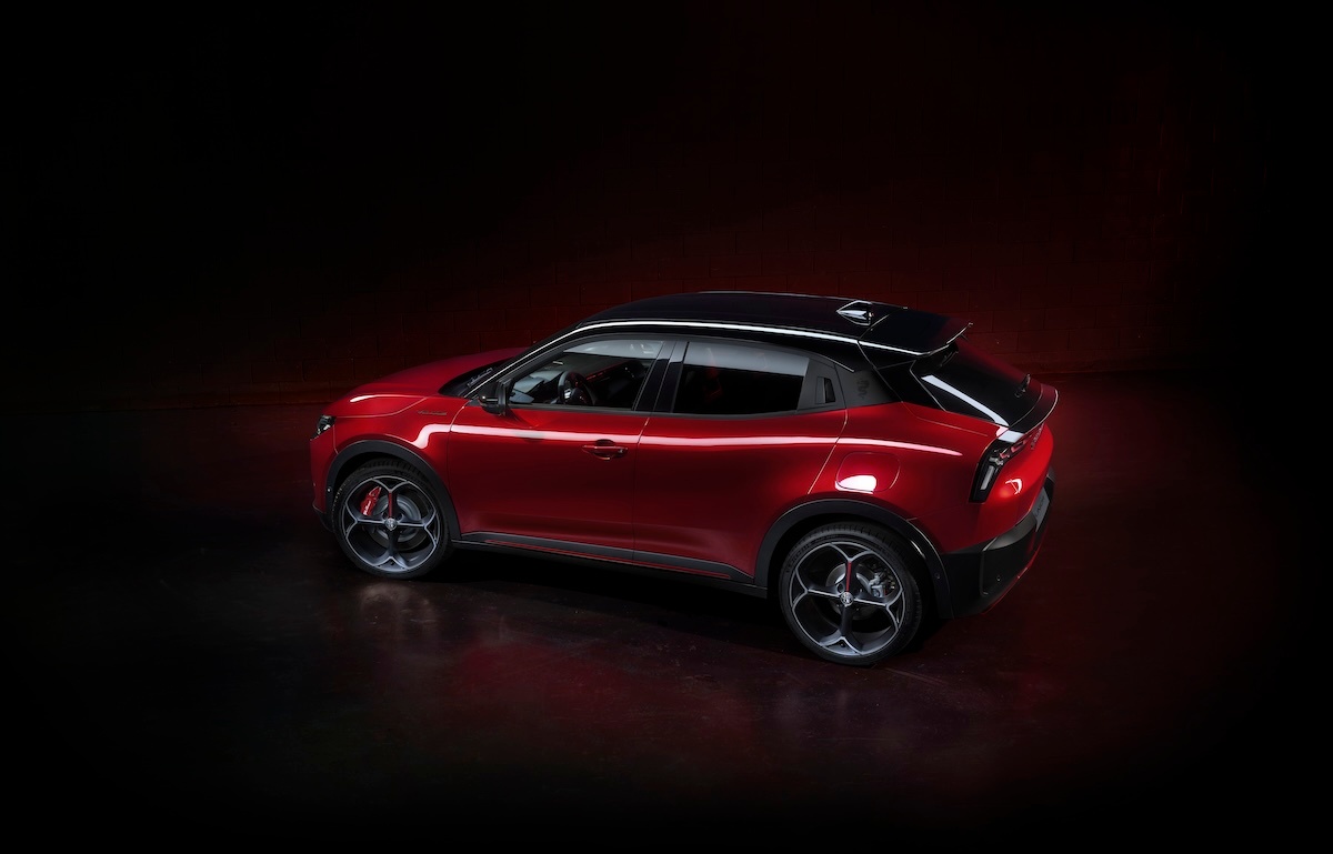 Novo Alfa Romeo Junior Elettrica