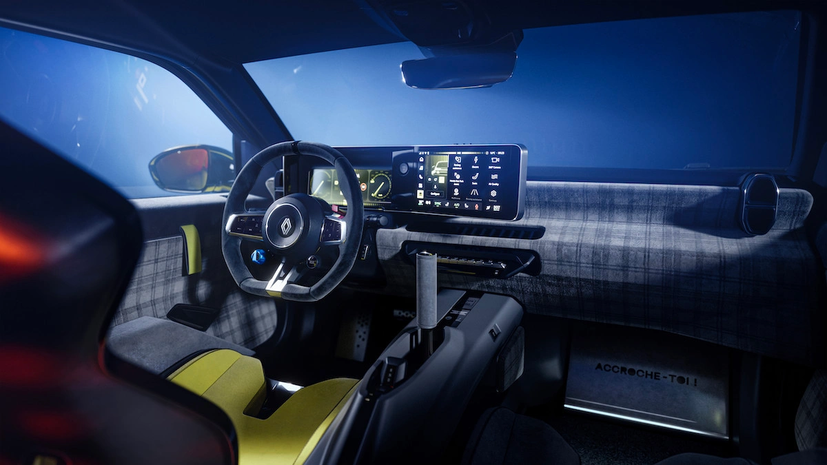 Renault 5 Turbo 3E interior