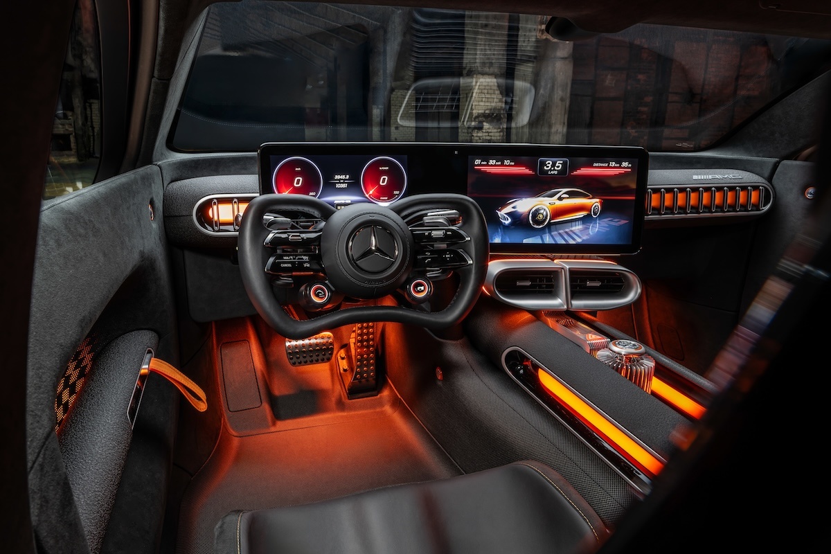 Mercedes AMG concept GT XX interior