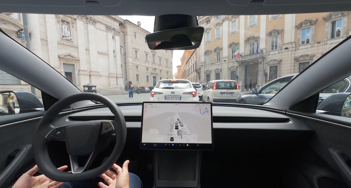 Tesla FSD