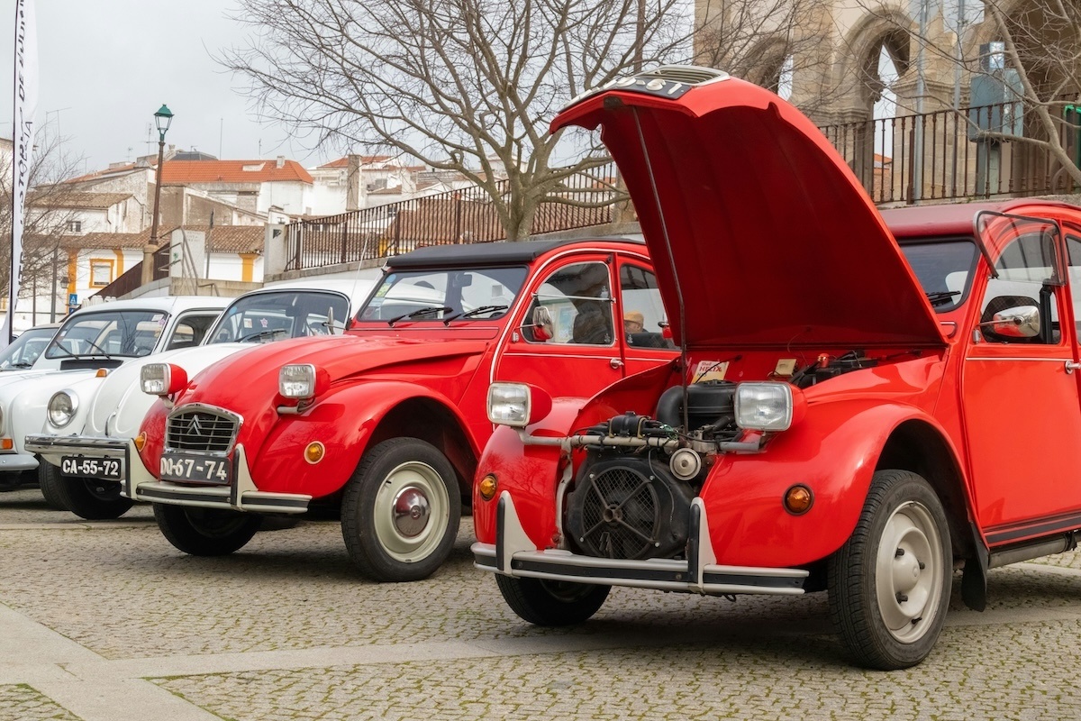 Carros clássicos que marcaram gerações em Portugal