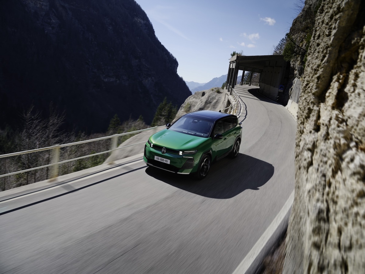 Novo Citroen C5 Aircross verde