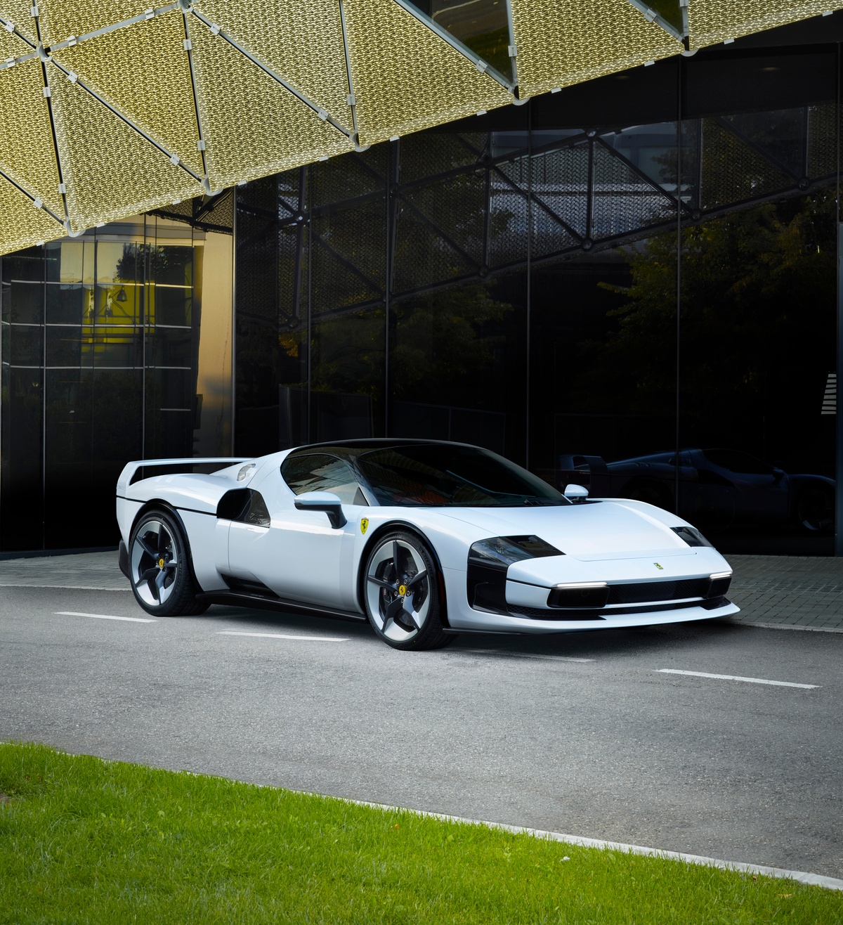 Novo Ferrari SC40, a melhor homenagem da Ferrari ao seu ícone F40