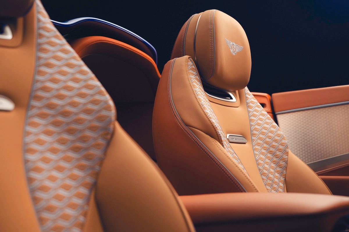 Bentley Batur Convertible bancos pele