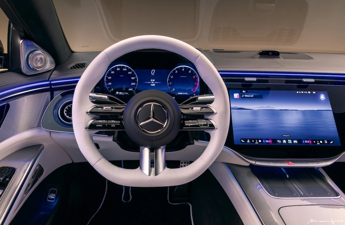 Novo Mercedes Classe S volante interior