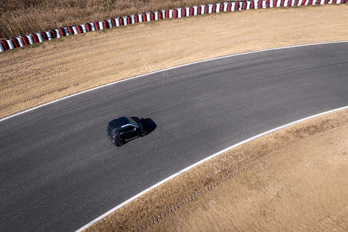 Smart #2 mantém dimensões compactas e agilidade pensada para a cidade