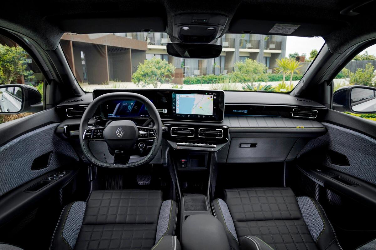 Interior digital do Renault 4 E-Tech elétrico