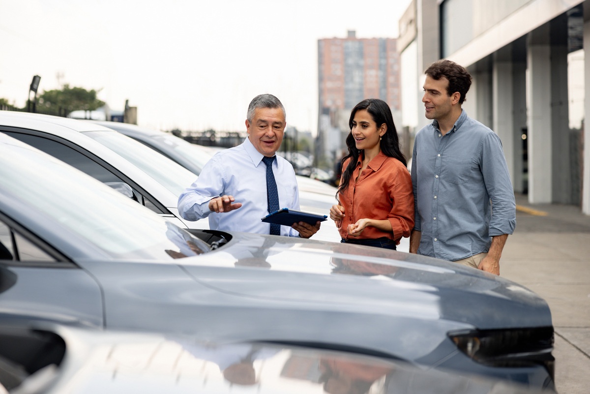 Compra de carro usado, momento em que deve ser tratado o seguro automóvel