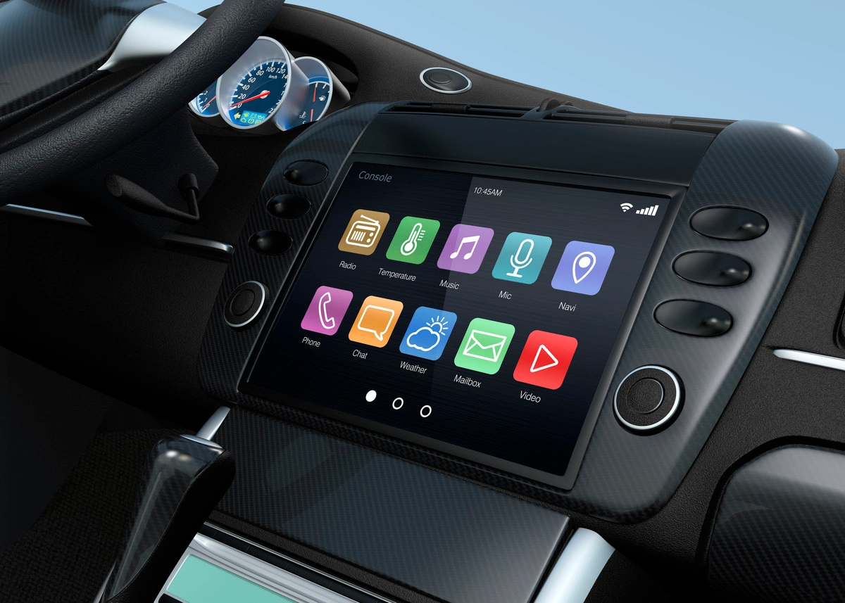 Ecrã multimédia com Android Auto e nova geração de funcionalidades digitais no automóvel
