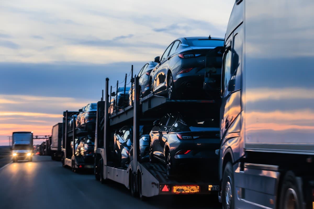 Portugal importou 67 mil carros em seis meses e quase metade já tem bateria