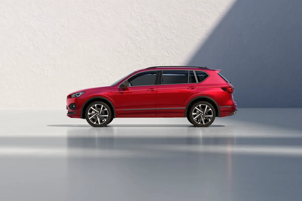 SUV de 7 lugares híbridos ou elétricos à venda em Portugal