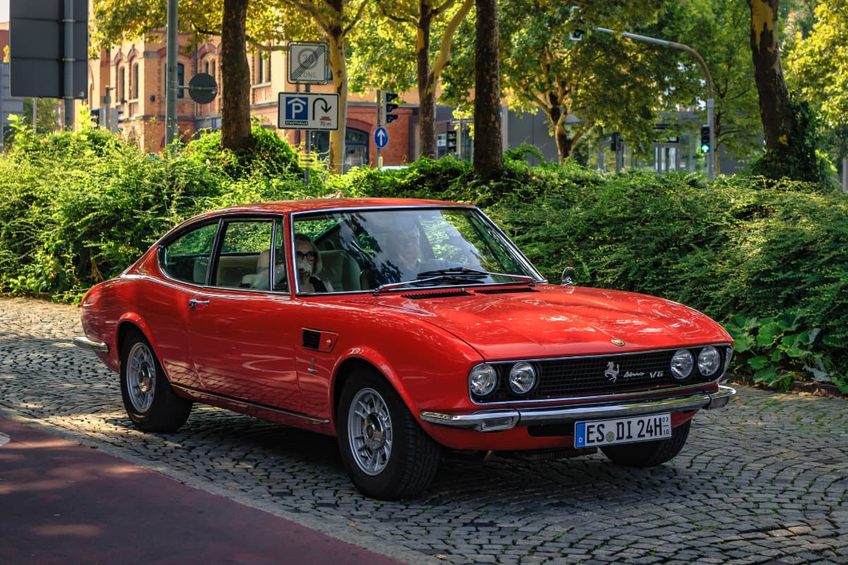 fiat dino o quase ferrari que mudou a empresa