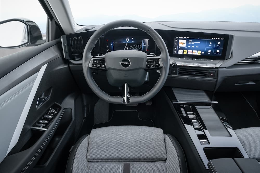 opel astra sports tourer interior